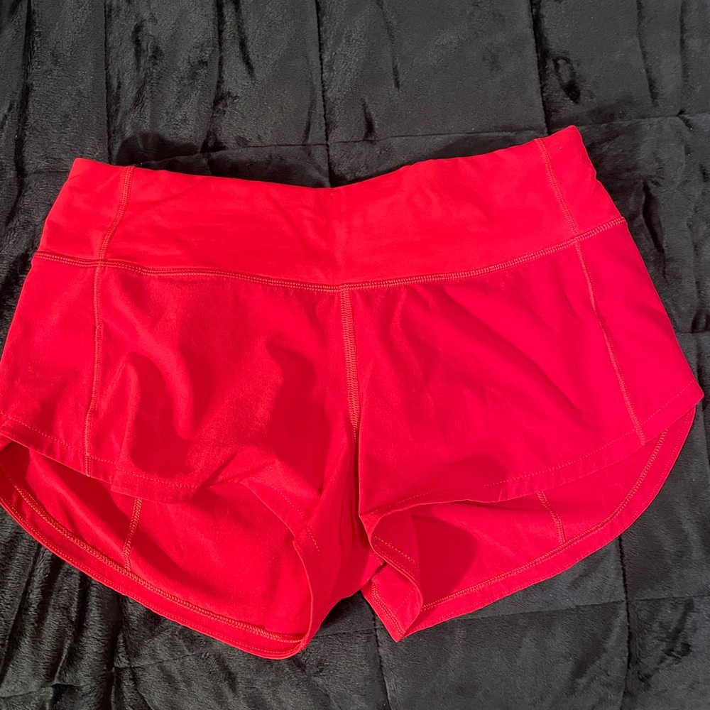 Lululemon Speed Up shorts 2.5 inch. Size 2. Like new